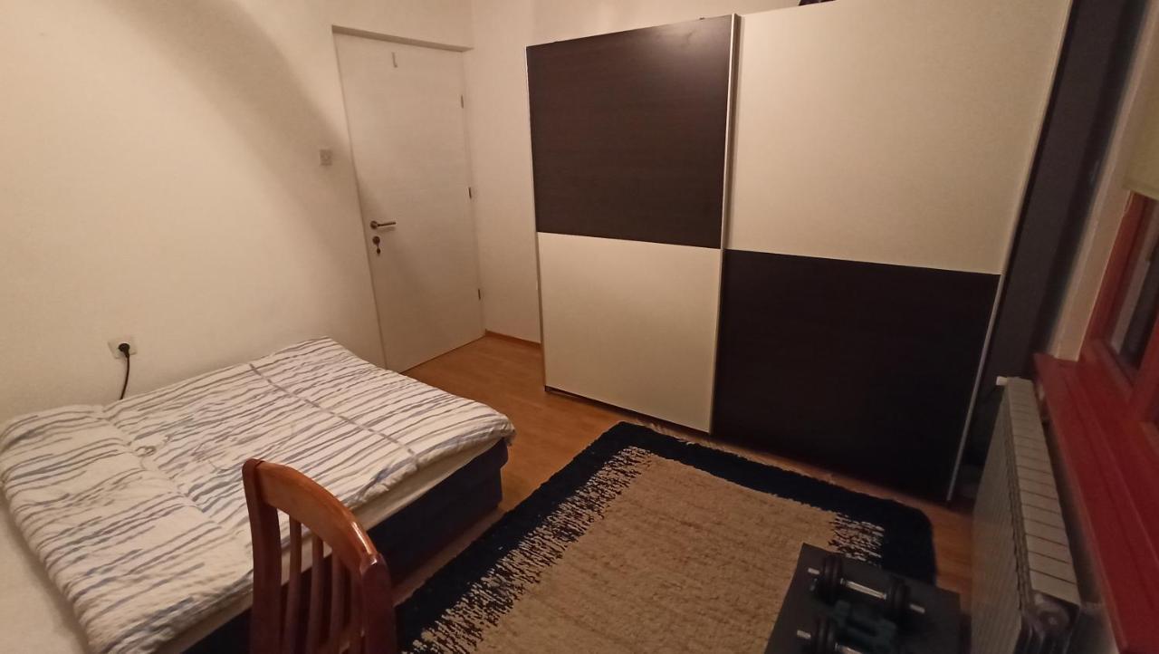 Cozy Room With A Balcony サラエヴォ エクステリア 写真