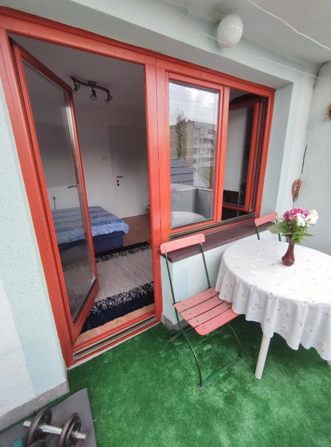 Cozy Room With A Balcony サラエヴォ エクステリア 写真